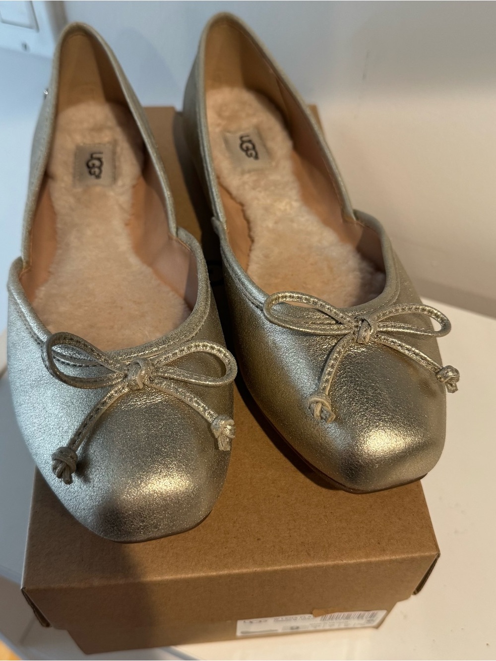 UGG Women's Metallic Silver Shearling-Lined Ballet Flats